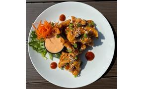 Who wants to come to our place for dinner?