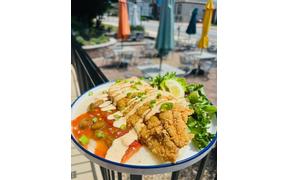 It's Wednesday, April 30th so head our way at 5pm for dinner